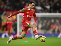 Real Madrid sign Alexander-Arnold from Liverpool