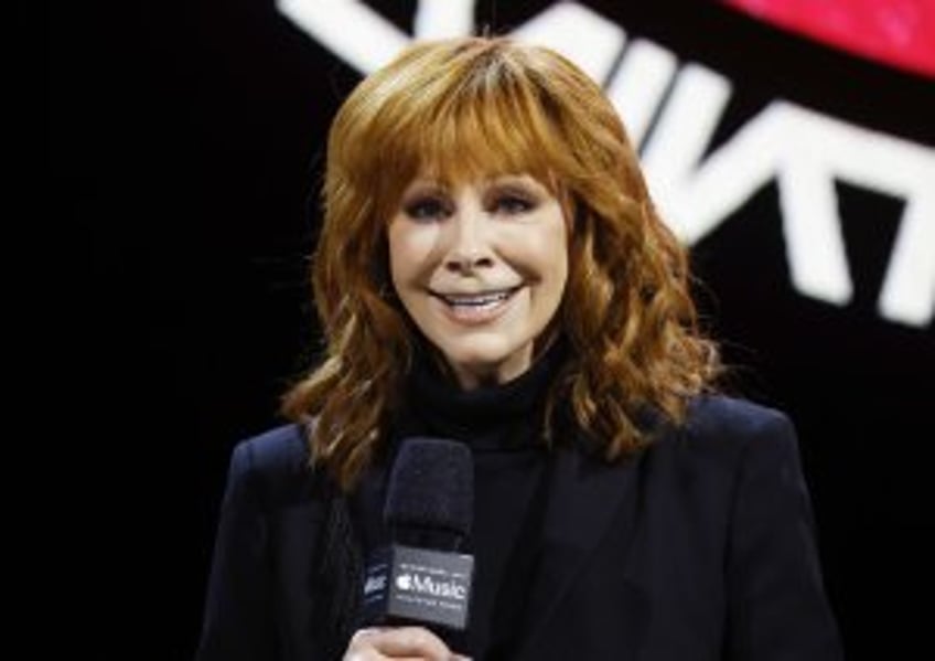 Reba McEntire, Miranda Lambert, Lainey Wilson release 'Trailblazer' after ACMs