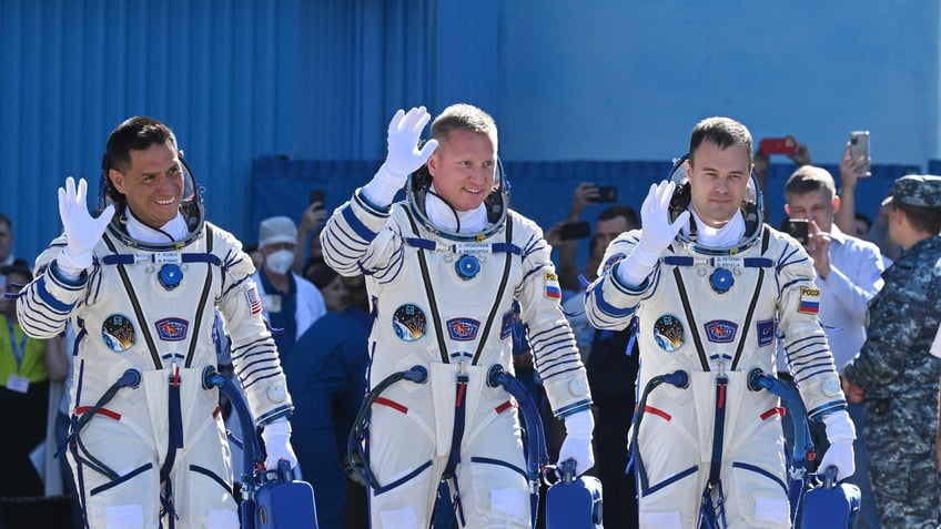 record breaking astronaut reveals he would have declined assignment if he had known this