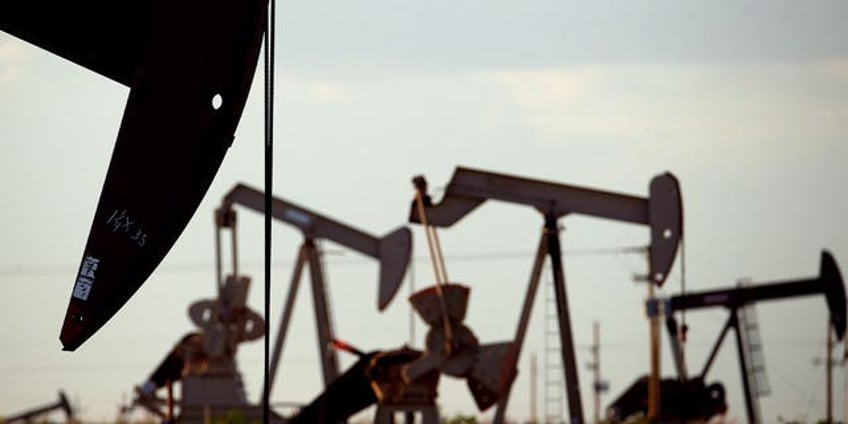 record breaking oil production in new mexico may bring state income surplus of 35 billion