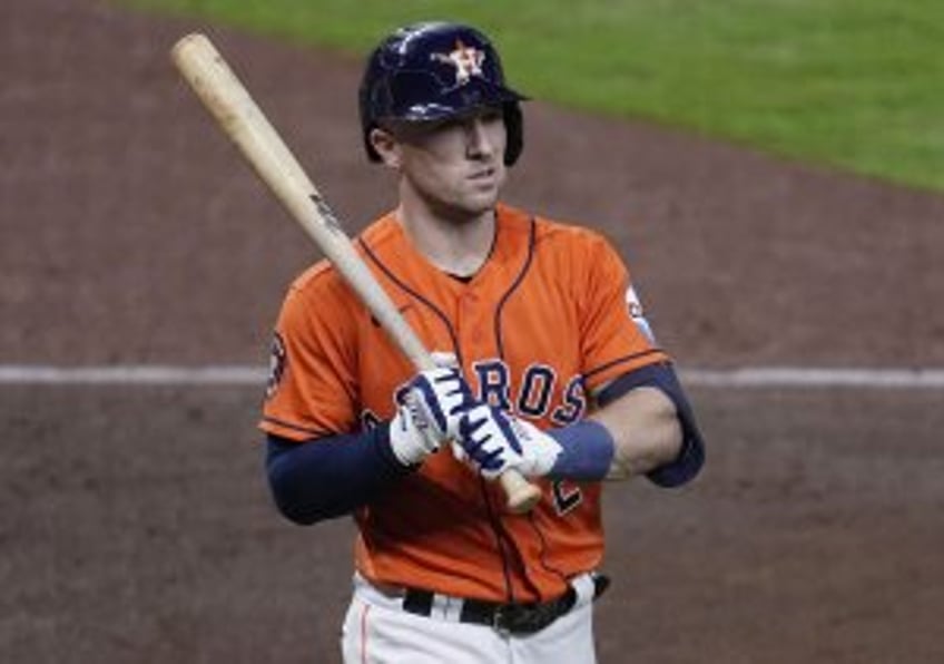 Red Sox, longtime Astros third baseman Alex Bregman agree to $120M deal