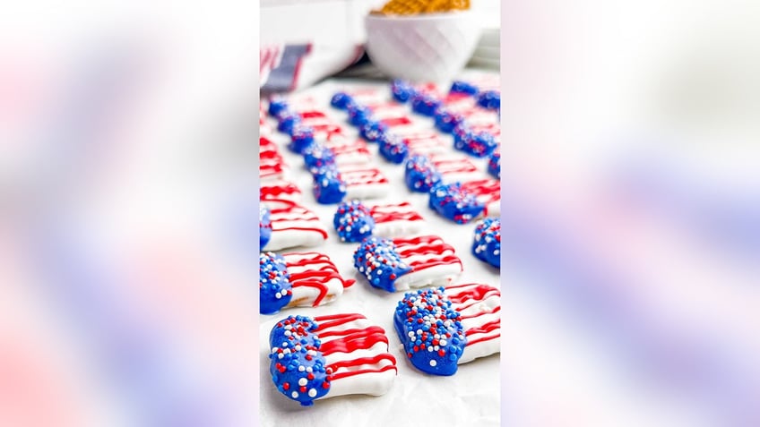 red-white-and-blue-pretzels-recipe