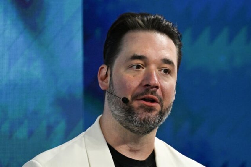 Reddit co-founder Alexis Ohanian has bought a stake in Chelsea