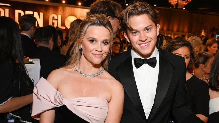 Reese Witherspoon and Deacon at an awards show