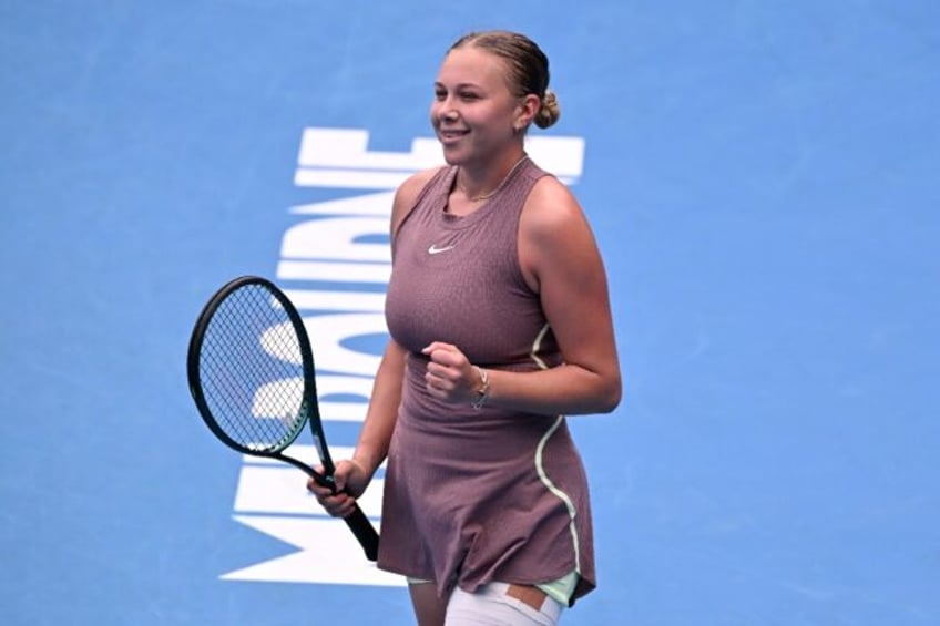 Amanda Anisimova made a winning return to Grand Slam tennis after a mental health break