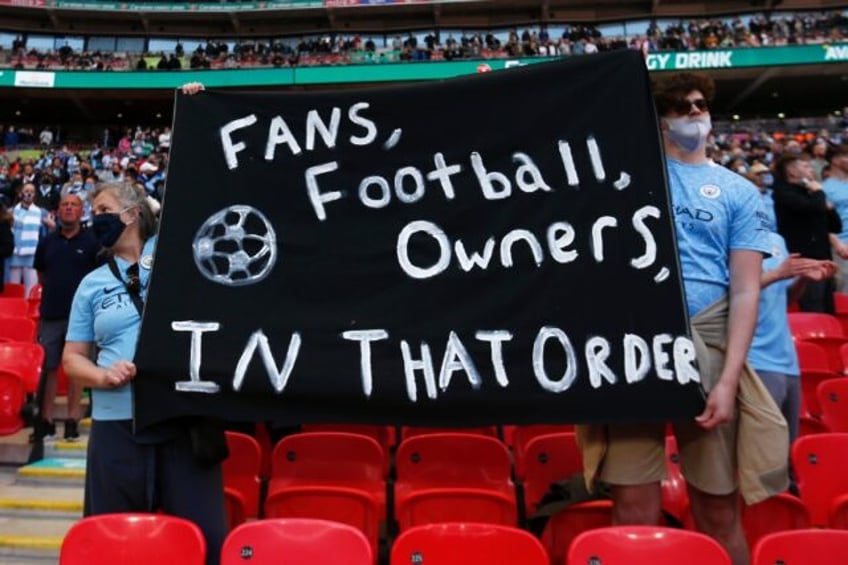 An independent regulator for English football could block clubs from joining breakaway com