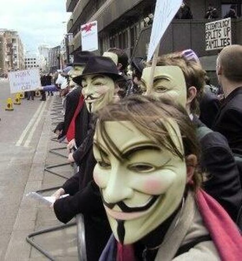 remember remember the 5th of november democrats seem to be moving on from democracy