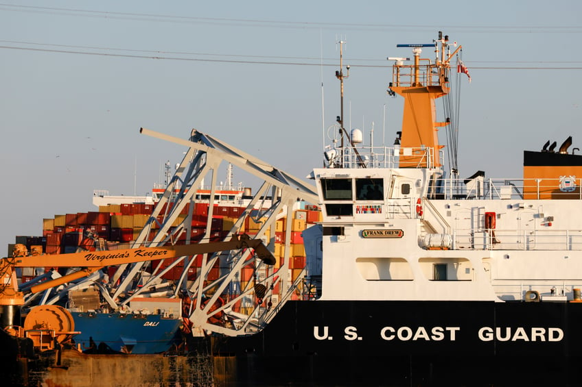 removal of baltimore bridge wreckage to clear shipping channel begins