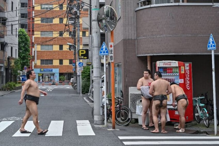 renewed interest in sumo proves big pull for tourists