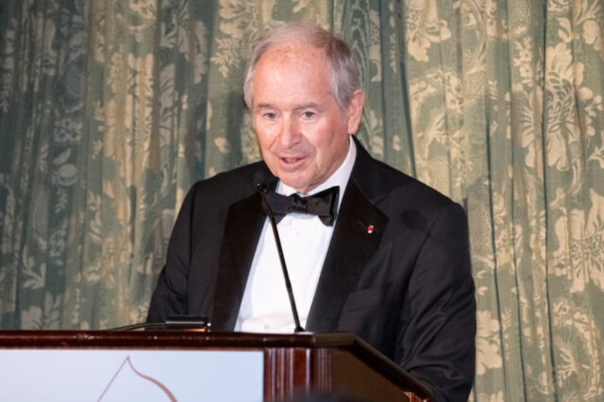 NEW YORK, NY - MAY 13: Stephen A. Schwarzman speaks at 2024 Arthur Ross Awards at The Univ