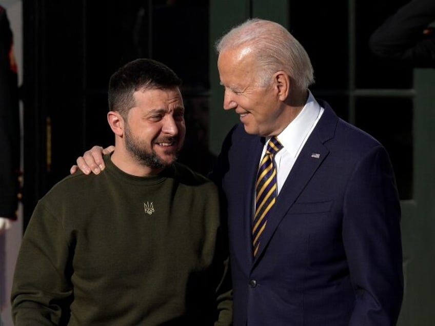 report joe biden tries to revive hope of tying israel ukraine aid together