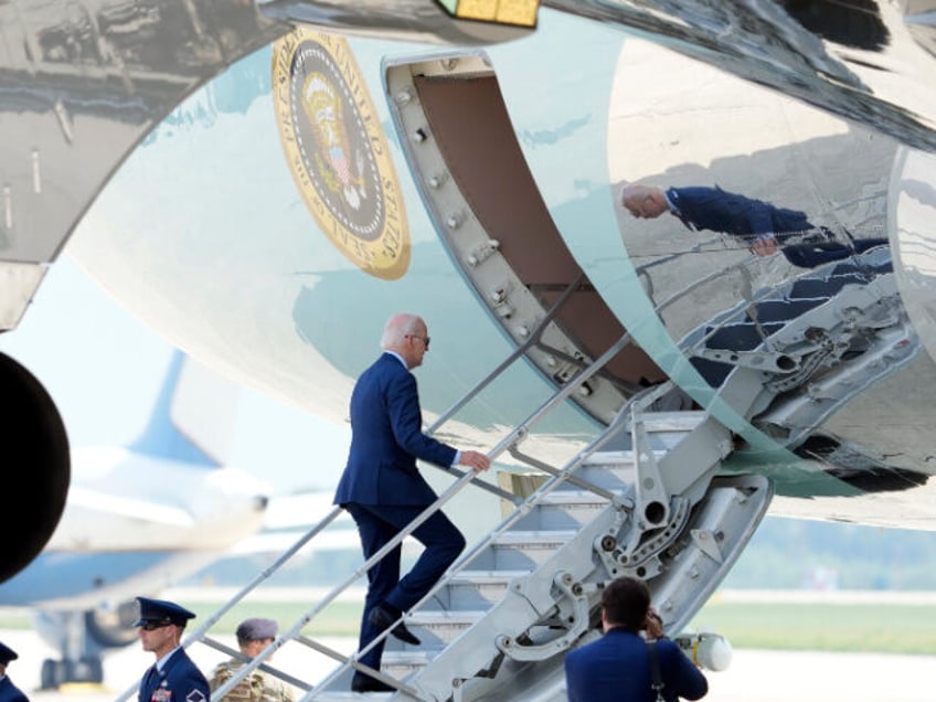 report joe biden uses shorter air force one staircase to hide mobility problems