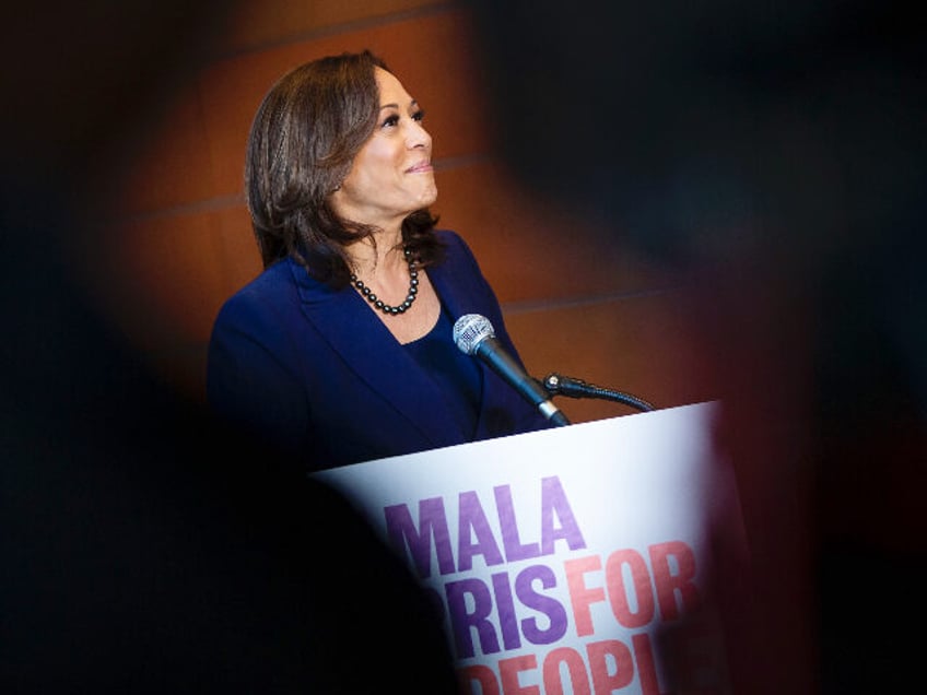 WASHINGTON, DC - JANUARY 21: U.S. Sen. Kamala Harris (D-CA) speaks to reporters after anno