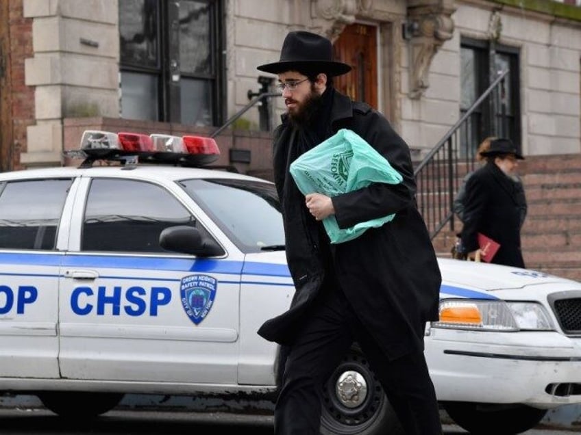 report new york jews warned to avoid pro palestinian protest near famous jewish neighborhood