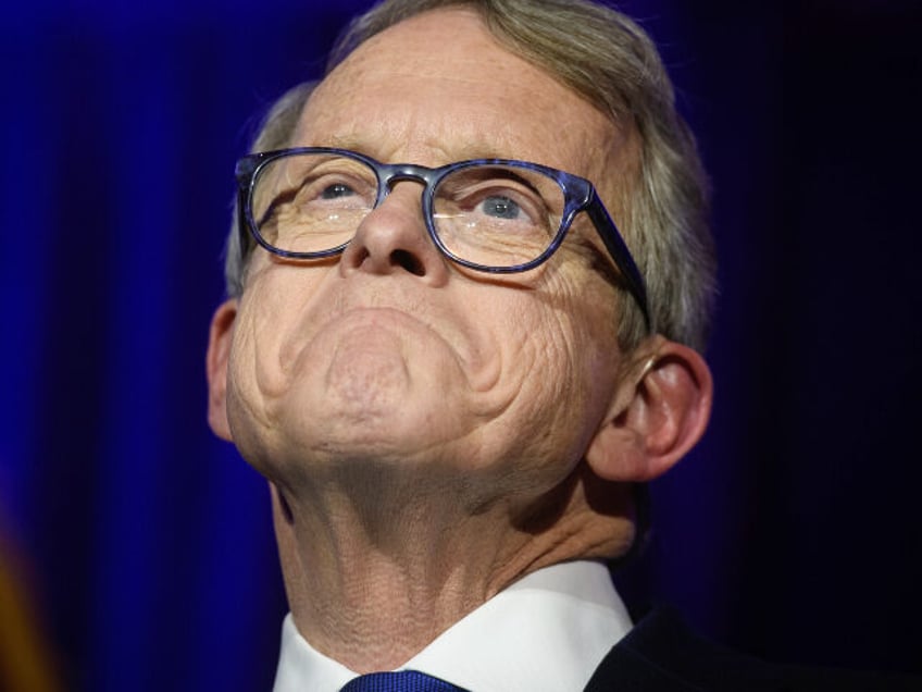 Republican Gubernatorial-elect Ohio Attorney General Mike DeWine gives his victory speech