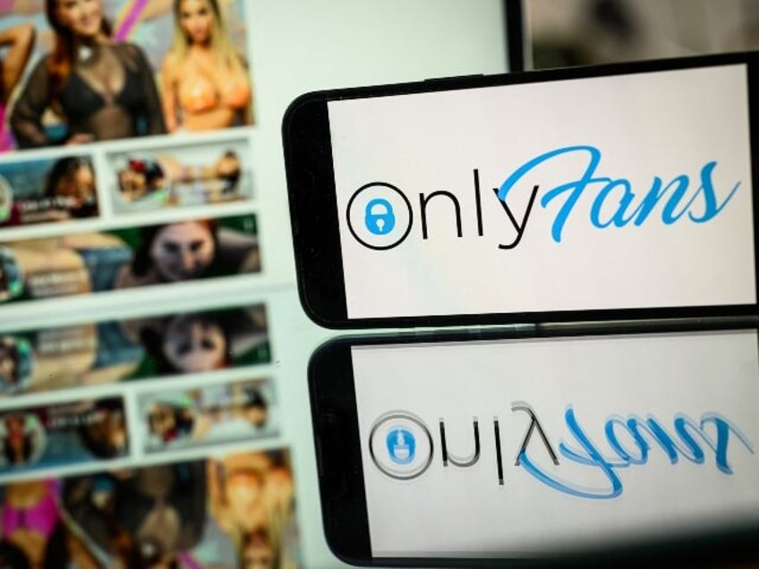 Onlyfans website and phone app