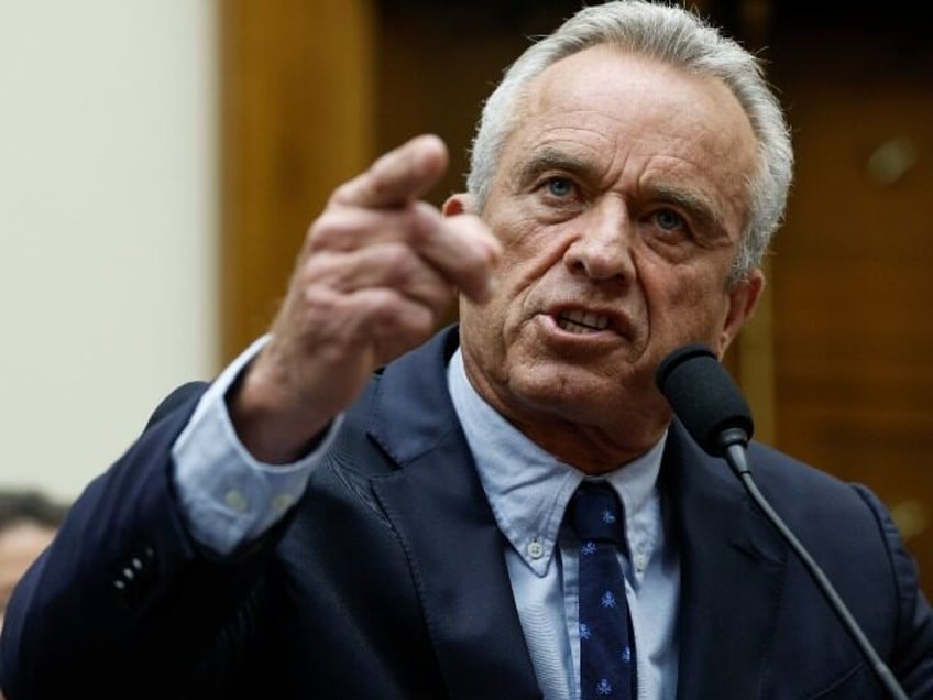 report robert f kennedy jr to exit democrat primary run as independent