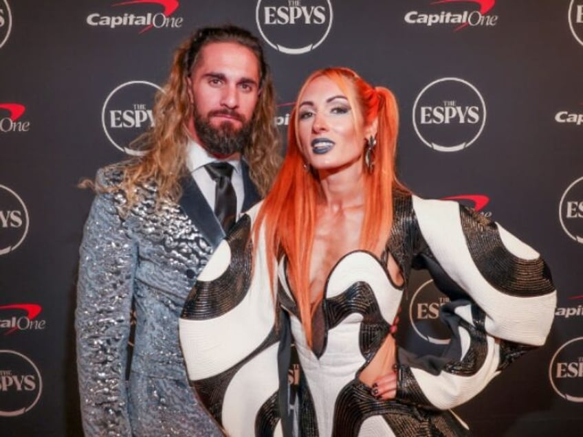 Seth Rollins and Becky Lynch