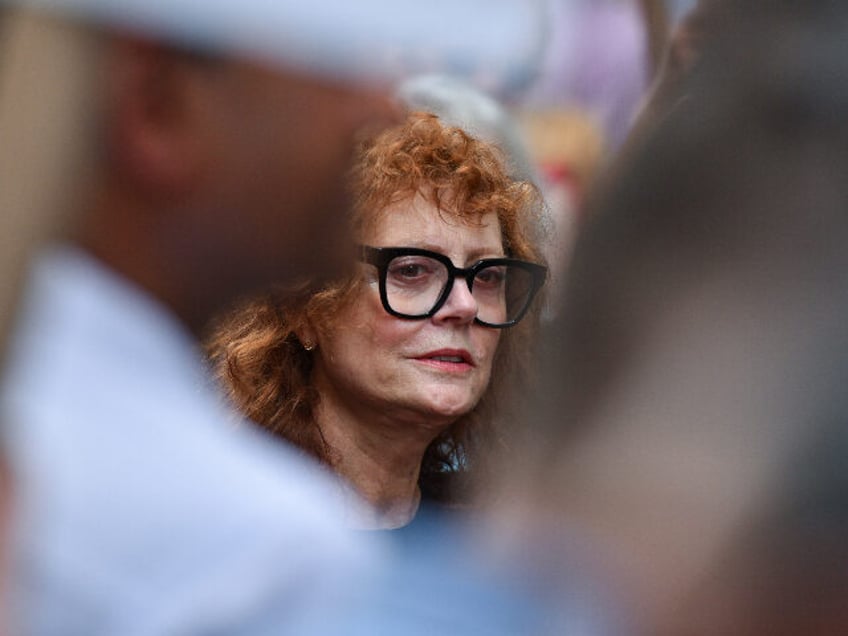 report susan sarandon dropped by hollywood agency after anti jewish tirade