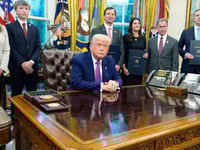Report: Trump had more exchanges with reporters in first 100 days than 6 predecessors