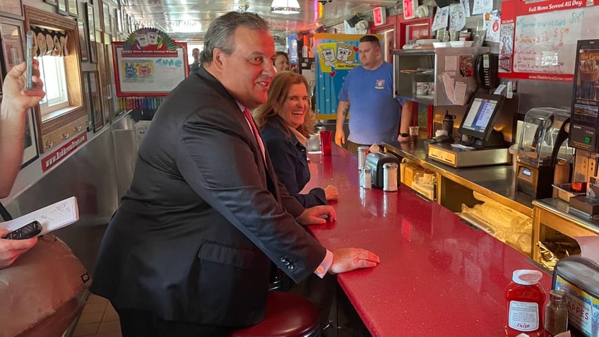 republican presidential candidate placing all his chips on one crucial early voting state