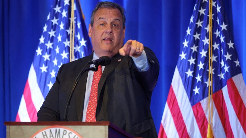 republican presidential candidate placing all his chips on one crucial early voting state