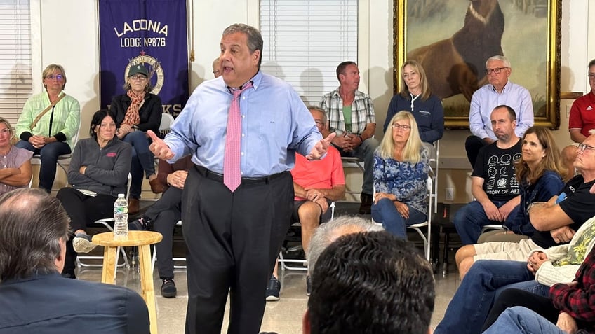 republican presidential candidate placing all his chips on one crucial early voting state