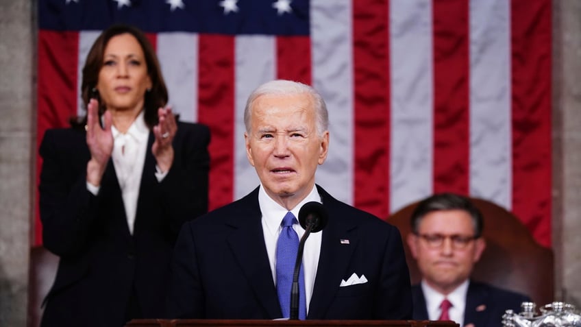 republican view host leads four more years chant for biden after state of the union
