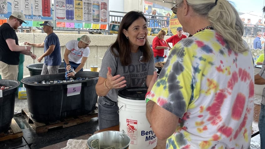 Former Sen. Kelly Ayotte is the front-runner for the GOP gubernatorial nomination in New Hampshire