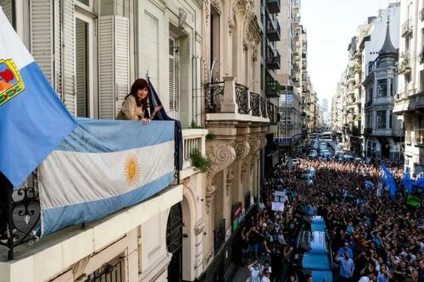 residents of argentinas crime ridden cities welcome mileis gun reform