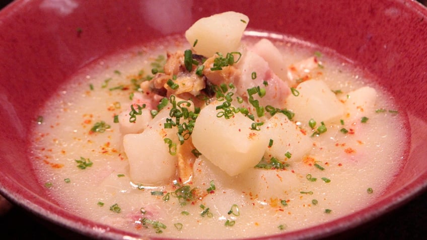 Rhode Island clam chowder