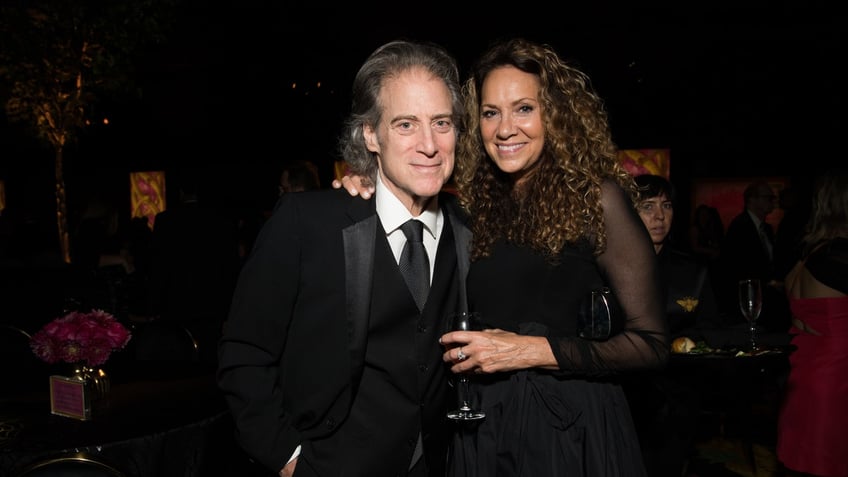 Richard Lewis with wife Joyce Lapinsky