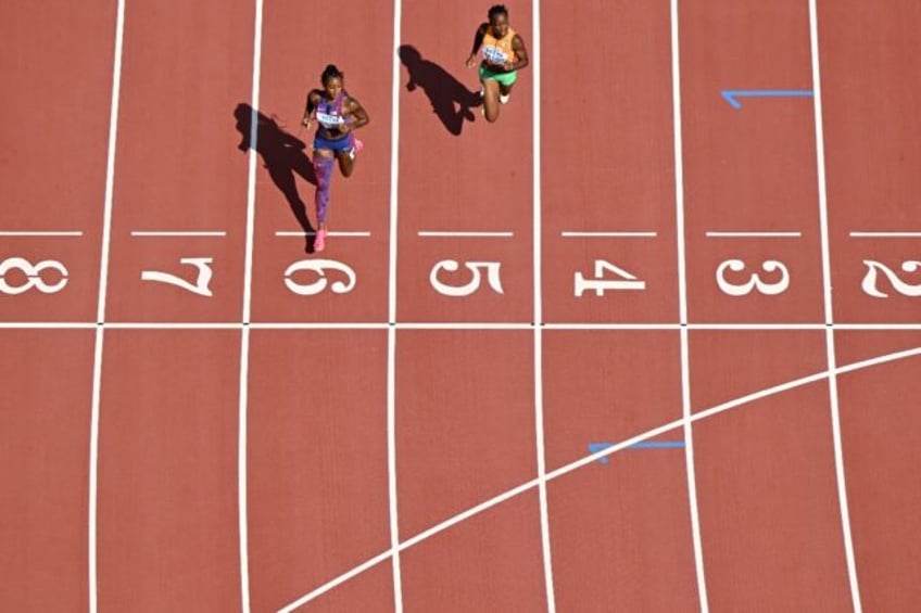 richardson impresses as she begins 200m world title quest