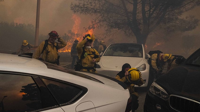 Firefighters gear up at Palisades Fire