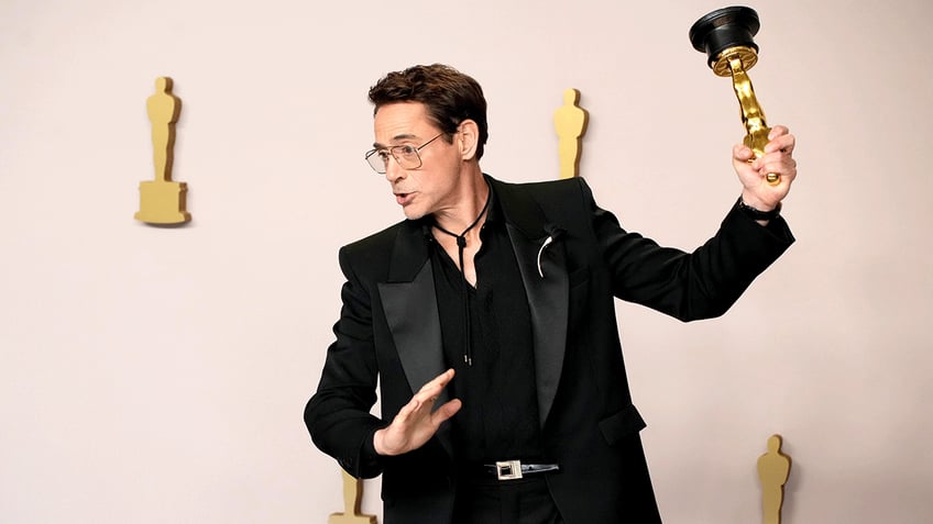 Robert Downey Jr. at Oscars