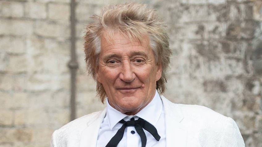 rod stewart is a very lenient father to his eight children none have gotten into any serious trouble