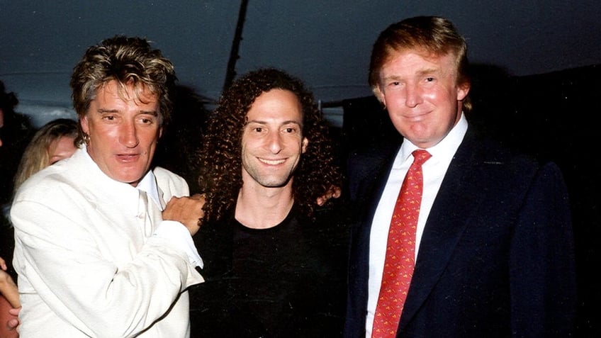 Rod Stewart with Trump in 1998
