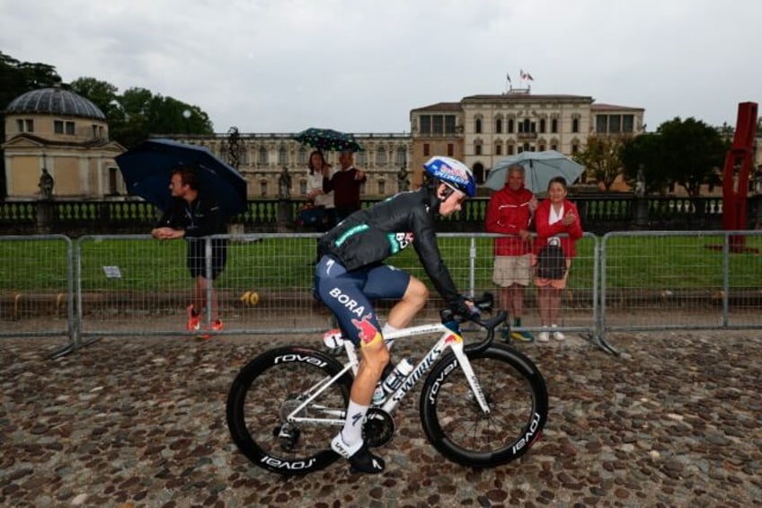 Primoz Roglic was forced to pull out of the Giro d'Italia on Tuesday