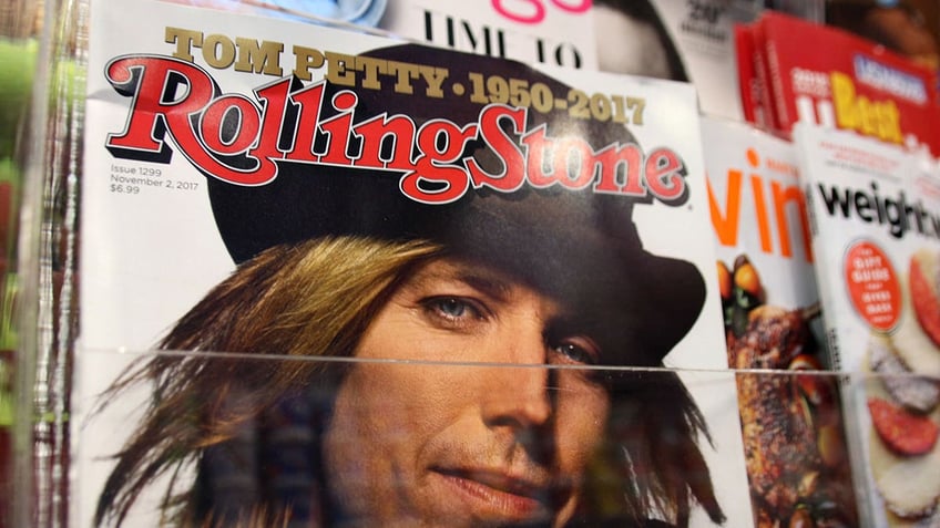 rolling stone magazine condemns founders comments on black and female musicians