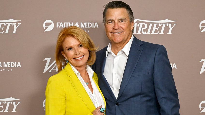 Roma Downey and Ted McGinley on the red carpet.