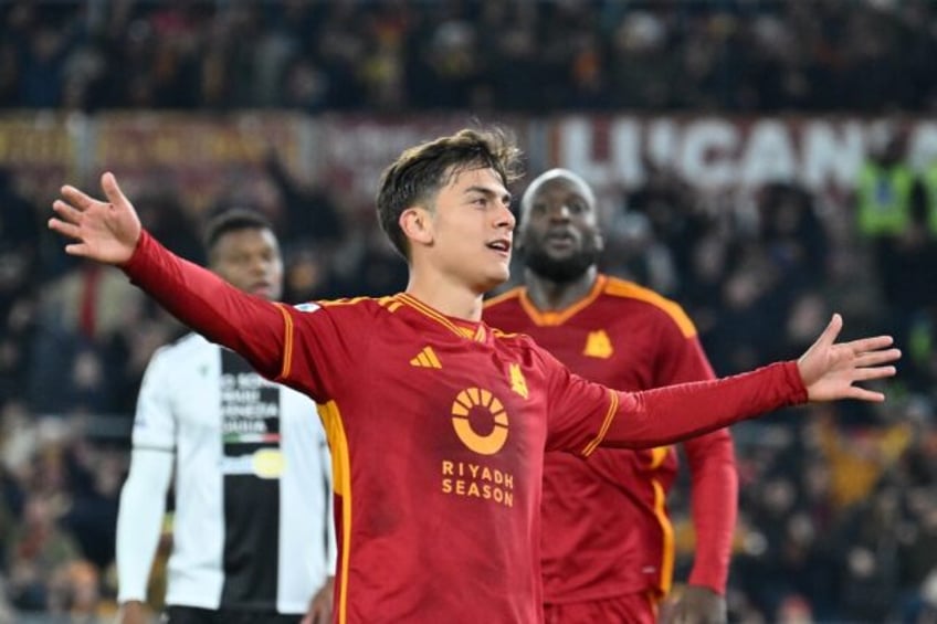 roma eye italys champions league spots with sassuolo win