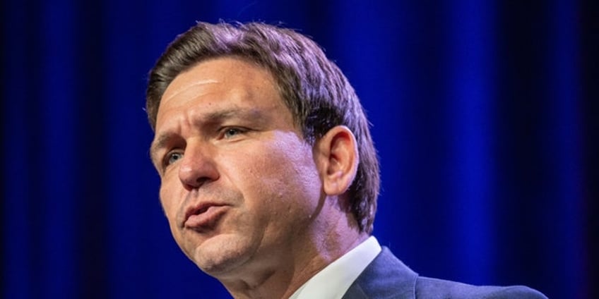 ron desantis switches out campaign manager amid 2024 reload