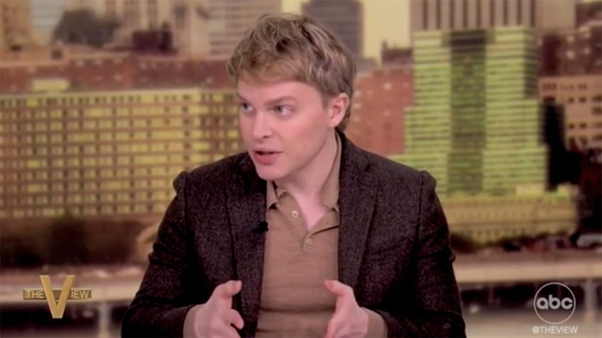 Ronan Farrow