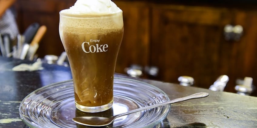 root beer float recipes boozy additions to typical vanilla ice cream root beer recipe