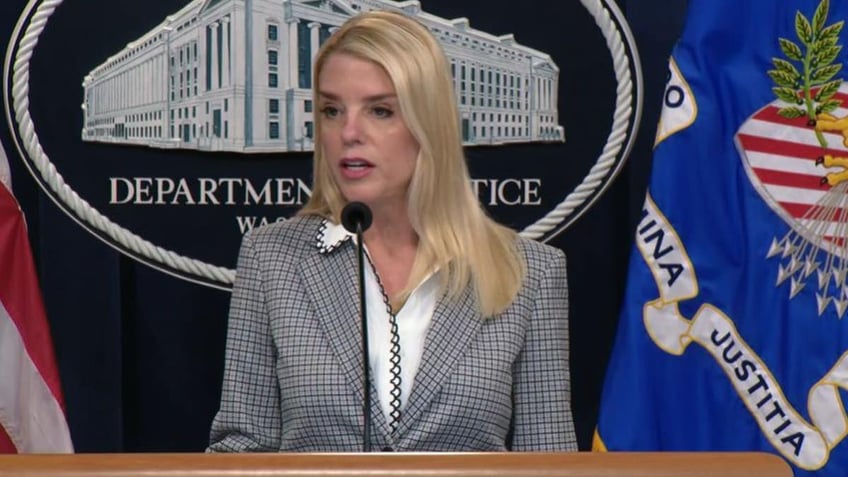Pam Bondi at presser