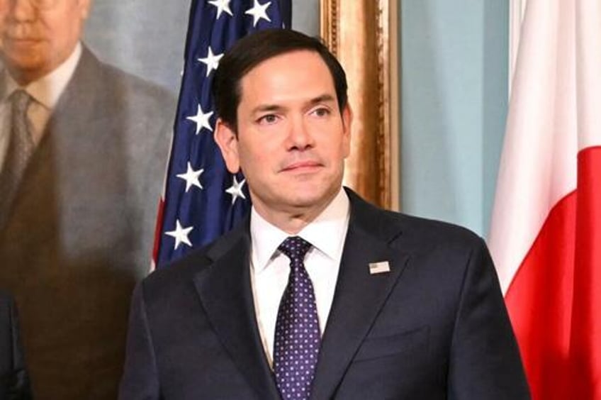 rubio to visit panama amid rising tensions over canal