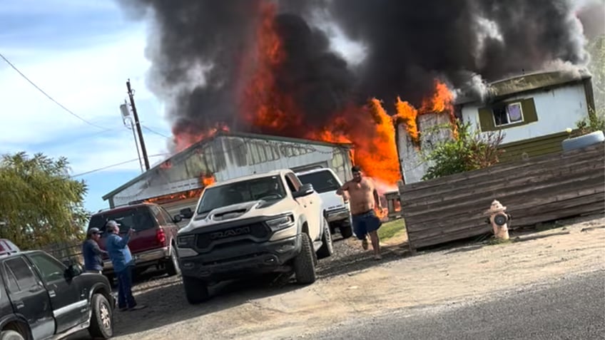 rural washington community rallies around family that lost home in raging inferno