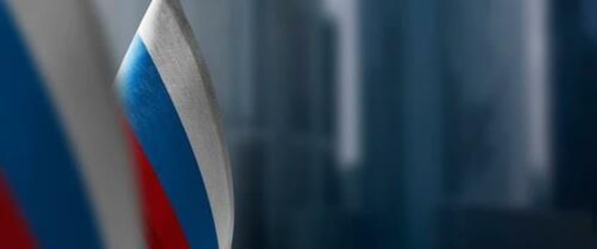 russia appears to comply with opec production pledge