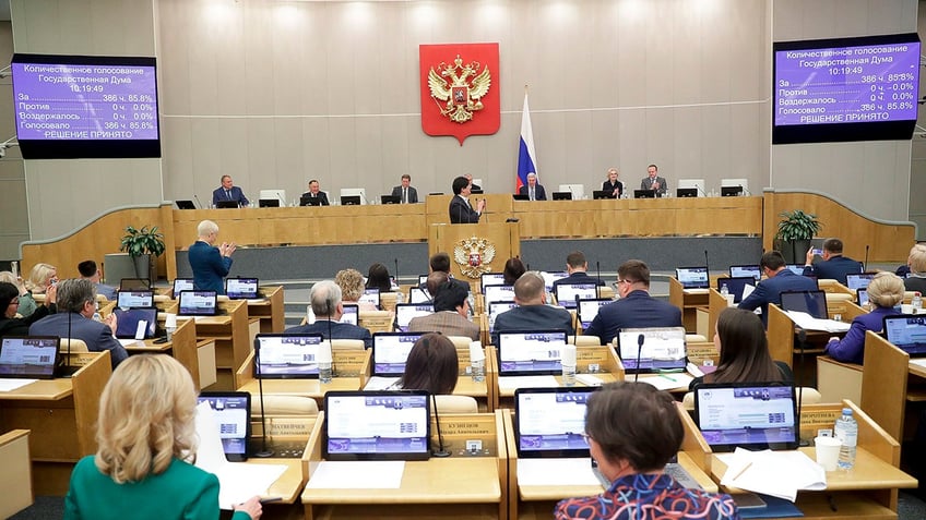 russia breaks promise to raise minimum draft age above 18