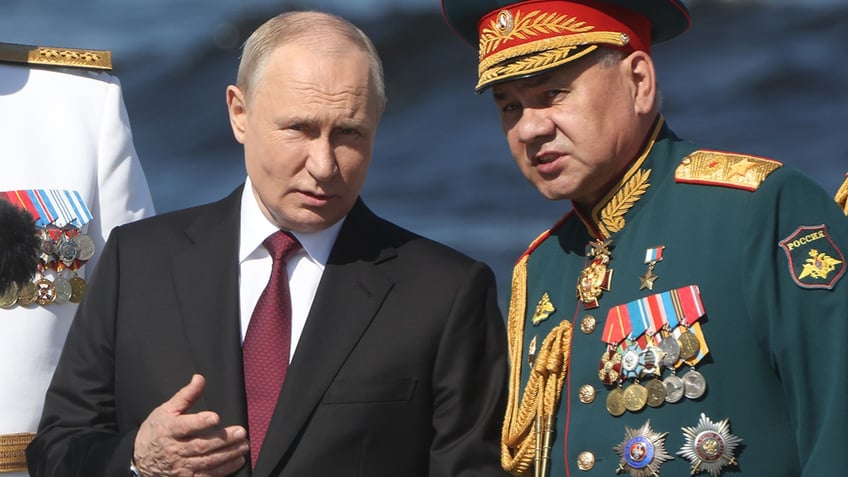 russia claims more than 335k have signed up for military service so far this year